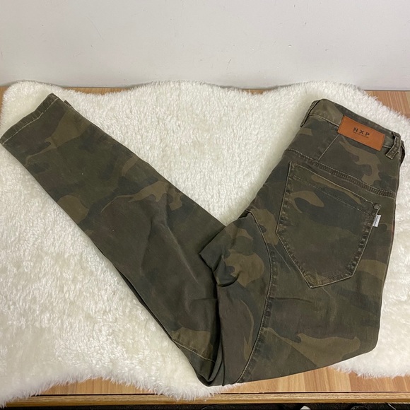 NXP Nena and Pasadena Striped Military Camo Pants - Picture 10 of 12